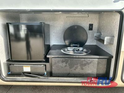 2019 Keystone RV Montana - Photo 40