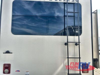 2019 Keystone RV Montana - Photo 33