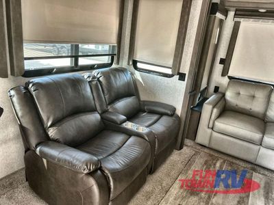 2019 Keystone RV Montana - Photo 23