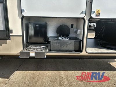 2019 Keystone RV Montana - Photo 51