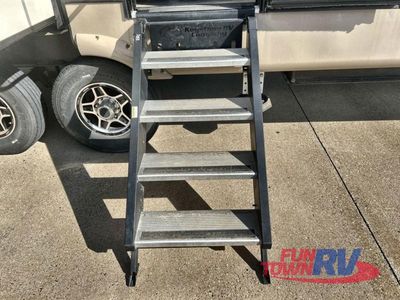 2019 Keystone RV Montana - Photo 38