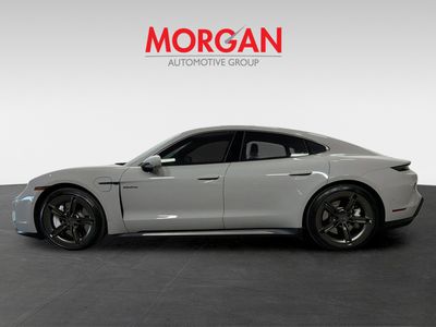 2025 Porsche Taycan - Photo 2