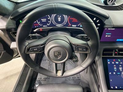 2025 Porsche Taycan - Photo 37