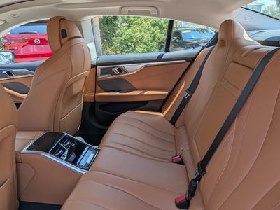 2020 BMW 8 Series - Photo 15