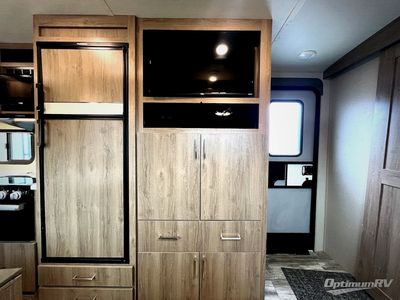 2022 Grand Design Imagine - Photo 2