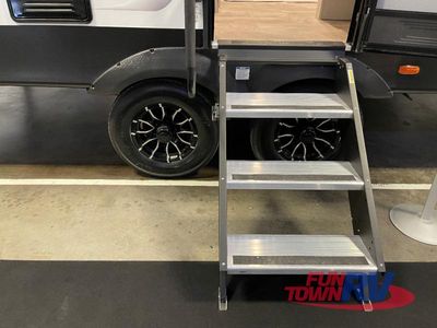 2026 Coachmen RV Chaparral Lite - Photo 6