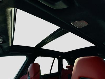 2026 BMW X5 M - Photo 16