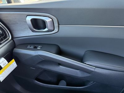 2026 Kia Sorento — photo 13 view