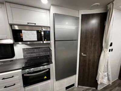 2026 Jayco REDHAWK — photo 9 view