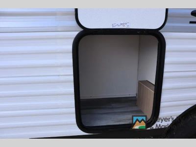 2026 Jayco Jay Flight SLX - Photo 6