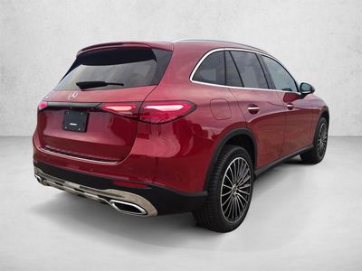 2026 Mercedes-Benz GLC 300 - Photo 2