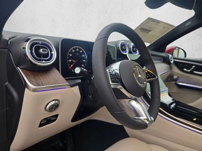 2026 Mercedes-Benz GLC 300 - Photo 3