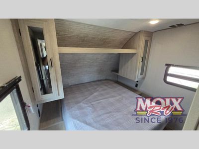 2026 Coachmen RV Catalina Summit Series 8 - Photo 19