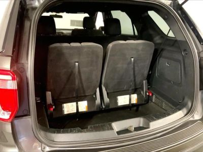 2018 Ford Explorer — interior view