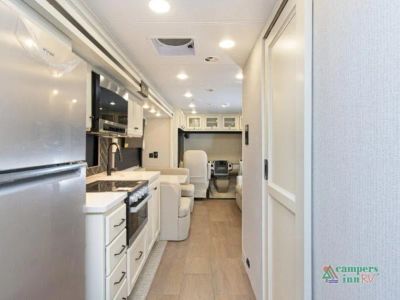 2026 Tiffin Motorhomes Open Road Allegro — photo 13 view