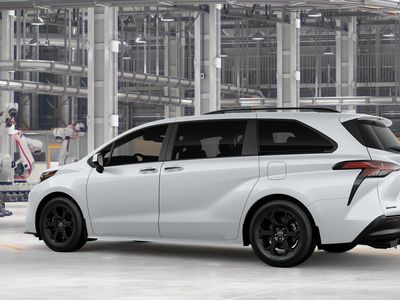 2026 Toyota Sienna - Photo 5