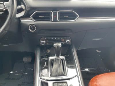 2024 Mazda CX-5 - Photo 13