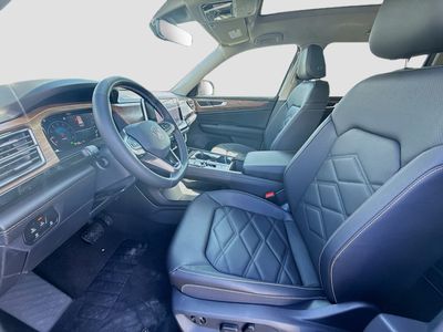 2026 Volkswagen Atlas — photo 16 view