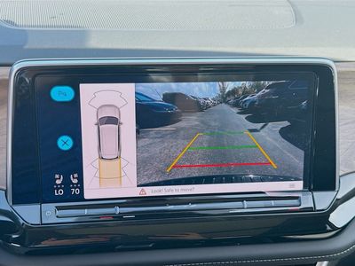 2026 Volkswagen Atlas — photo 13 view