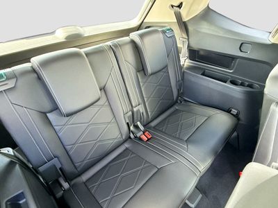 2026 Volkswagen Atlas — photo 22 view