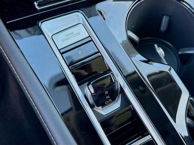 2026 Volkswagen Atlas — photo 15 view