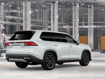 2026 Toyota Grand Highlander Hybrid - Photo 12
