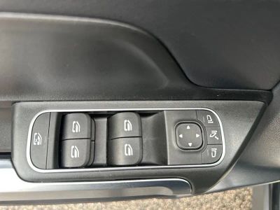 2022 Mercedes-Benz GLB - Photo 30