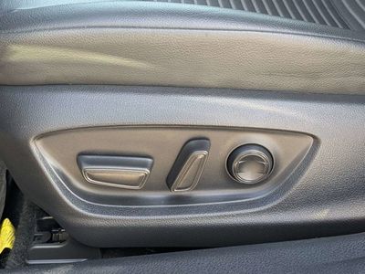 2024 Toyota Camry - Photo 17