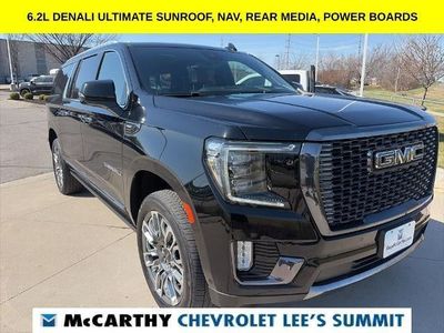2023 GMC Yukon XL - Photo 2