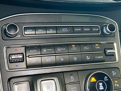 2023 Hyundai Santa Fe - Photo 23