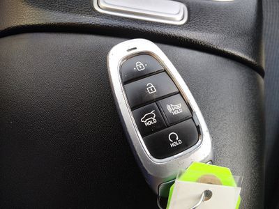2023 Hyundai Santa Fe — photo 15 view