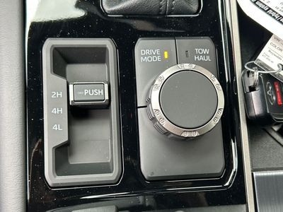 2026 Toyota Tundra — photo 17 view