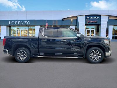 2023 GMC Sierra 1500 — interior view