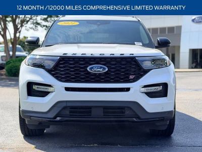 2021 Ford Explorer — detail view