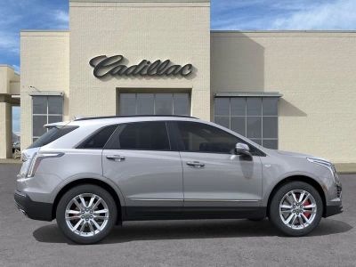 2026 Cadillac XT5 — detail view