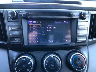 2013 Toyota RAV4 LE - Photo 17