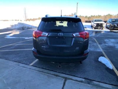 2013 Toyota RAV4 LE - Photo 5