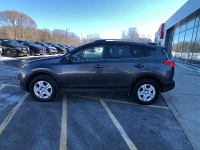 2013 Toyota RAV4 LE - Photo 3