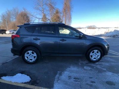 2013 Toyota RAV4 LE - Photo 7