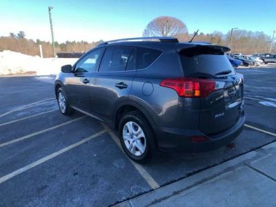 2013 Toyota RAV4 LE - Photo 4