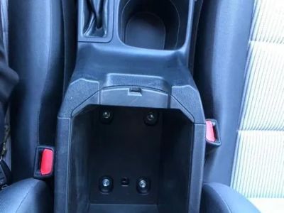 2013 Toyota RAV4 LE - Photo 21