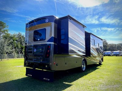 2015 Holiday Rambler Vacationer - Photo 3