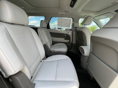2026 Hyundai Palisade — engine compartment view
