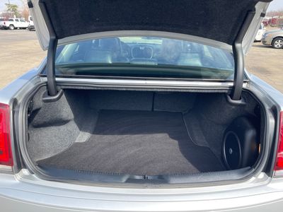 2022 Chrysler 300 - Photo 17