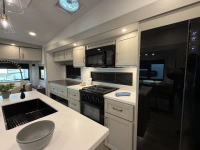 2026 Brinkley RV Model Z - Photo 9