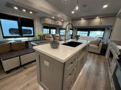 2026 Brinkley RV Model Z - Photo 10