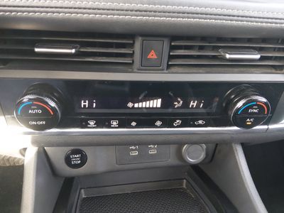 2024 Nissan Rogue - Photo 21