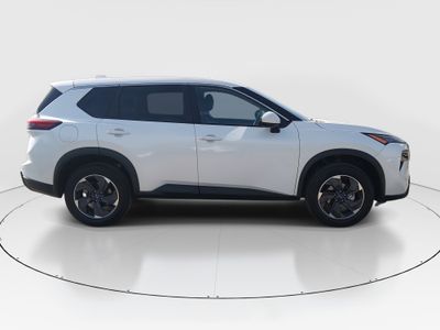 2024 Nissan Rogue - Photo 8