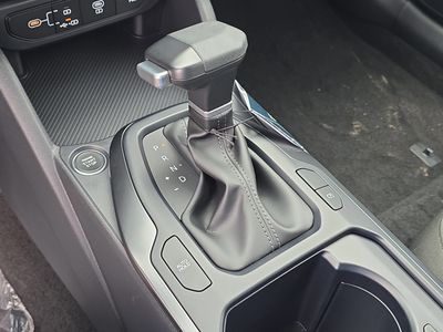 2026 Kia K4 - Photo 25