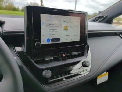 2025 Toyota GR Corolla - Photo 11